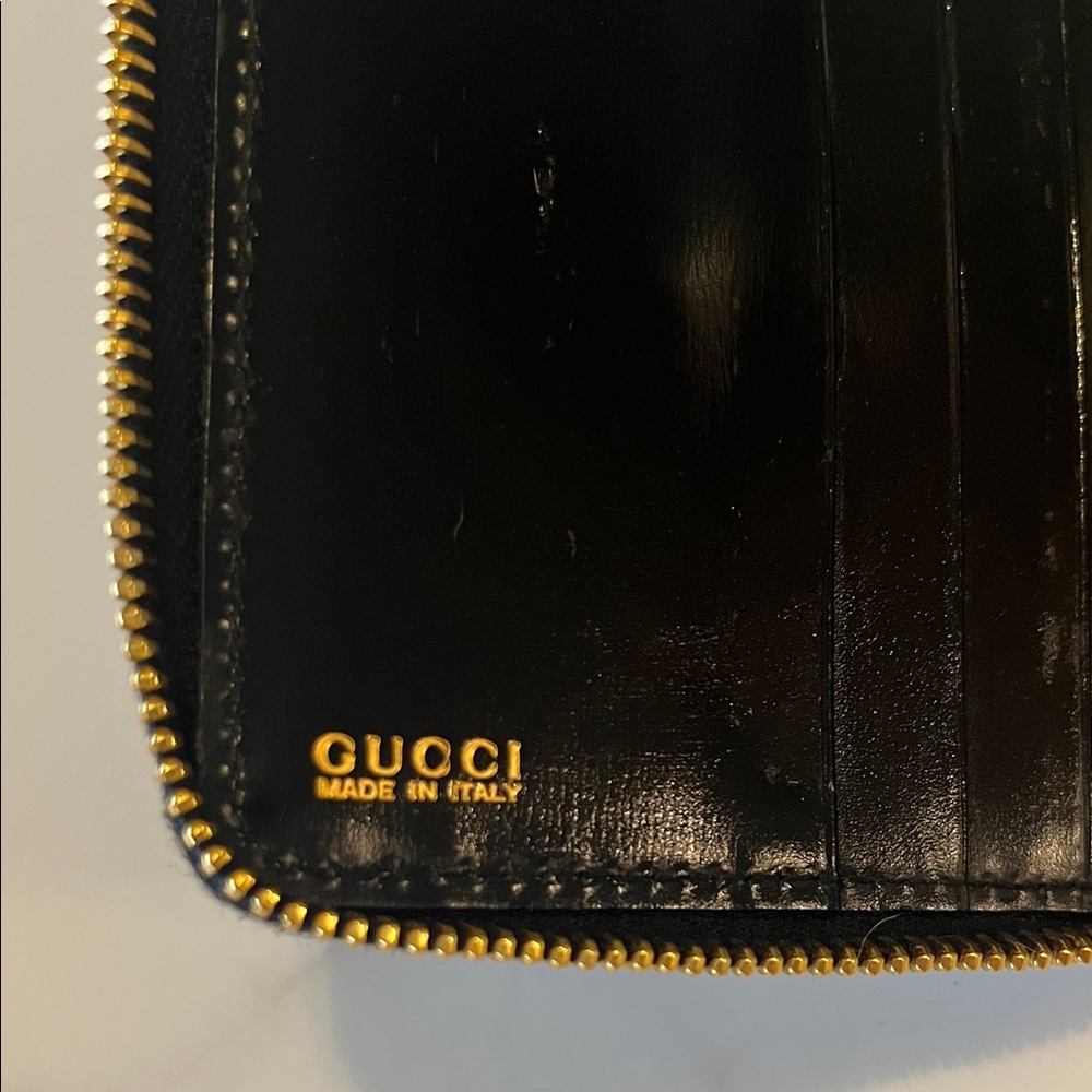 Gucci Black Leather Vintage Wallet - Picture 8 of 10